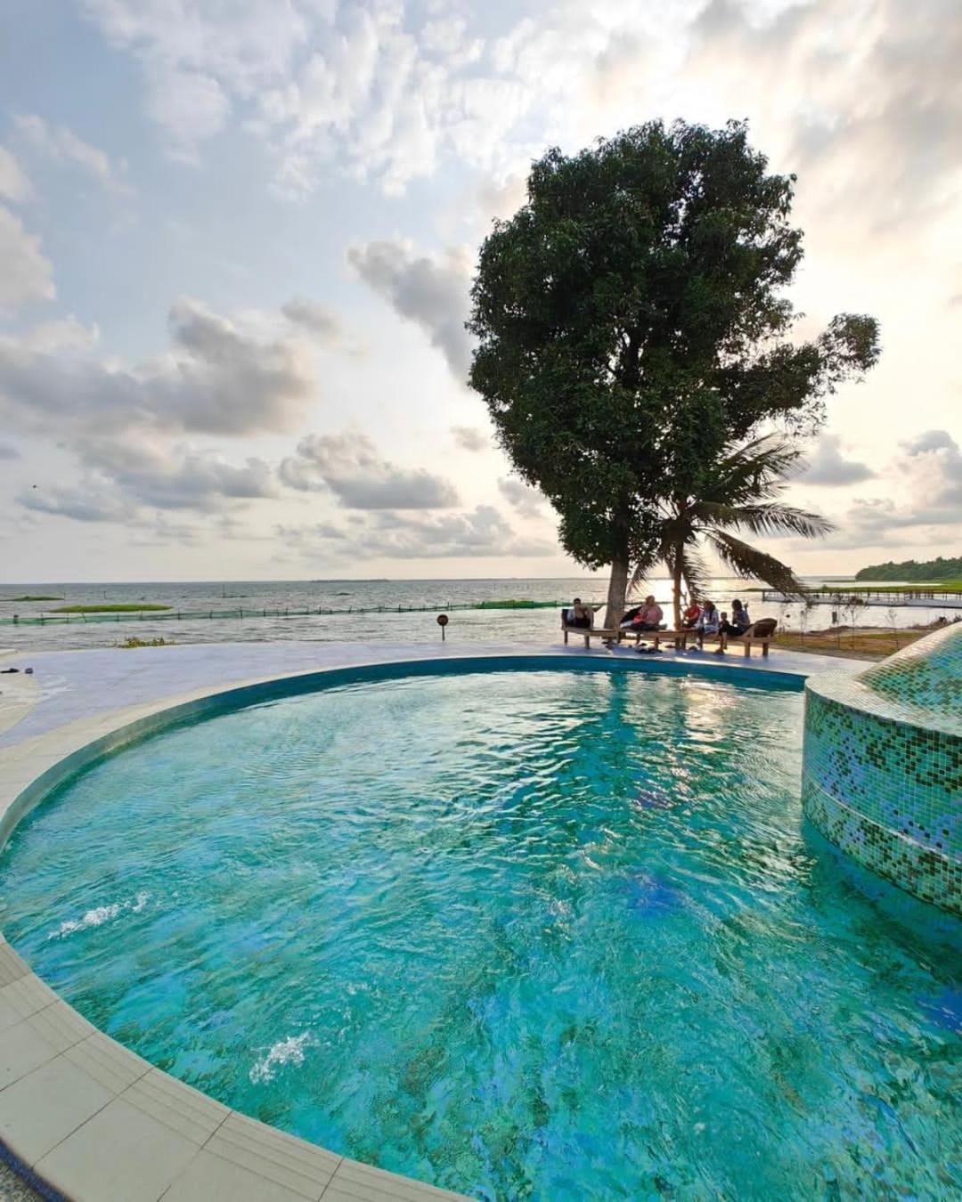 Water Scapes Kumarakom Exterior foto