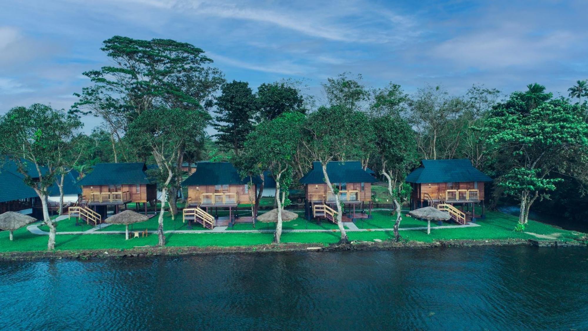 Water Scapes Kumarakom Exterior foto